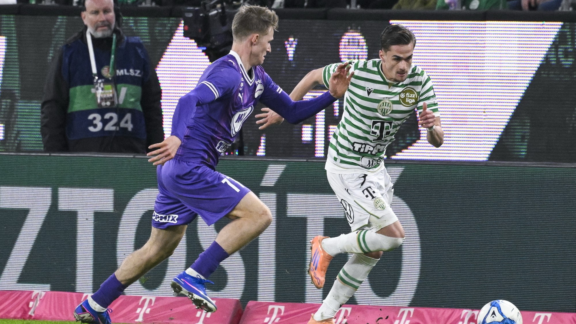 Fenyő Noah Németországban született és nevelkedett, de kölcsönben hazatért az Újpesthez.