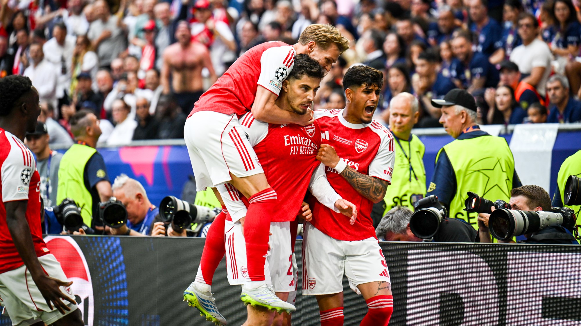 bl döntő budapest élő közvetítés psg arsenal