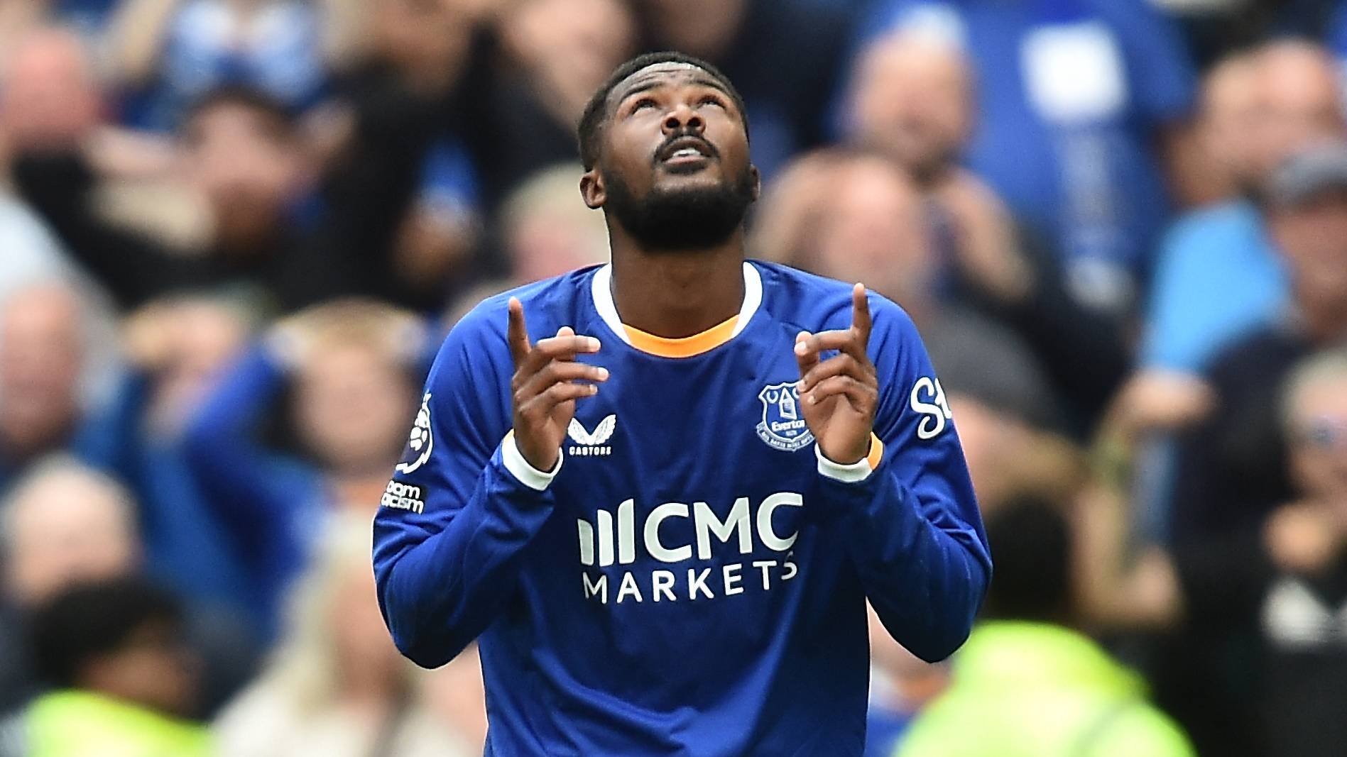 Everton's English defender #02 Ainsley Maitland-Niles celebrates scoring the team's second goal during the English Premier League football match between Everton and Manchester United at Hill Dickinson Stadium in Liverpool, north-west England on September 6, 2026.